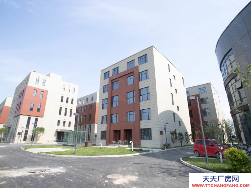 保定 高碑店 高速口，地铁旁现房独栋厂房出租可办公生产库房