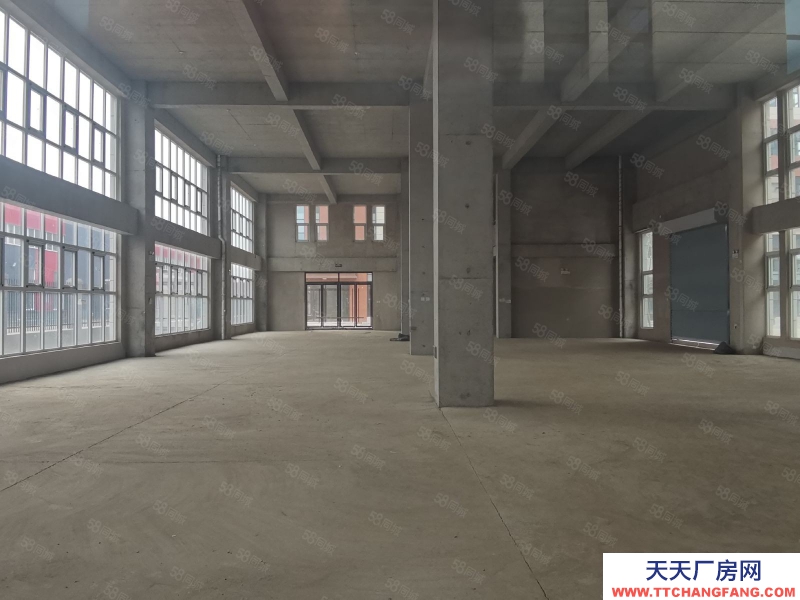 保定 高碑店 高速口，地铁旁现房独栋厂房出租可办公生产库房