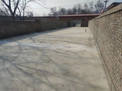 保定 徐水安大线附近库房大院空地对外出租图2