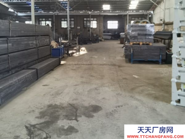 长沙市长沙区 汽车东站一千，二千，三千平方厂房岀租，手续齐全