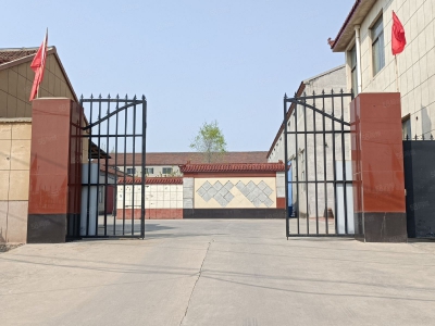 淄博淄川区贾村工业园张博路附近厂房整体出租！！图1