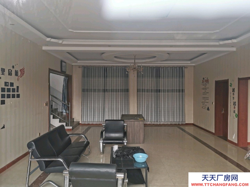 (出租) 二层八间房屋可做办公室工作室