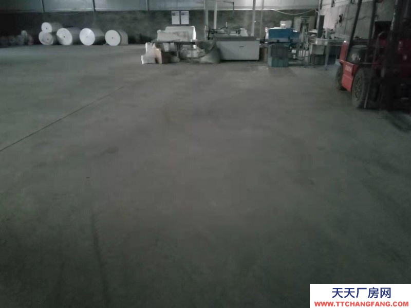 保定 满城 紧邻马路，交通便利，水电齐全可进大车。