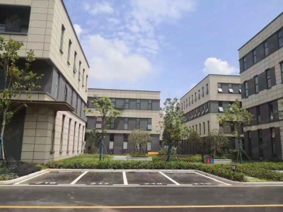 (出租)芜湖 鸠江区 高速路口，全新厂房，可办环评，可架行车图3