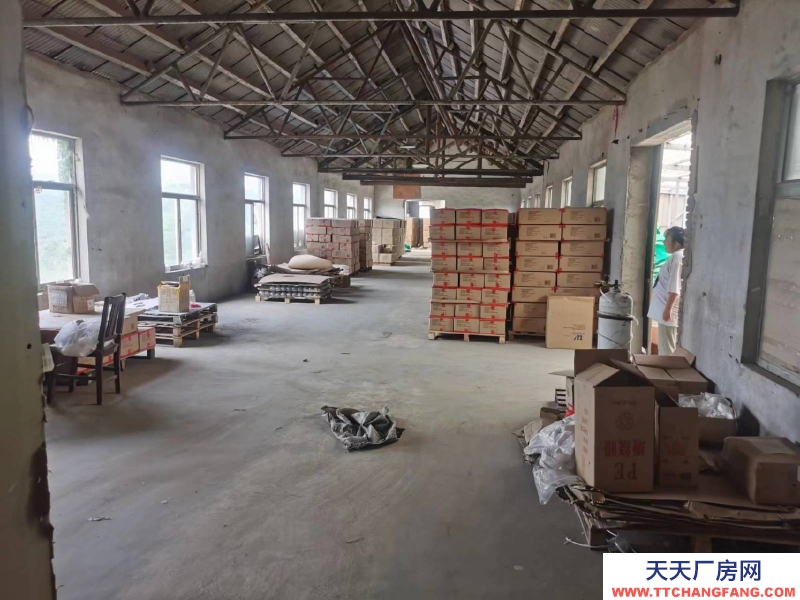 淄博博山八陡镇青石关村，独门独院，水电齐全，周围安静，租金便宜