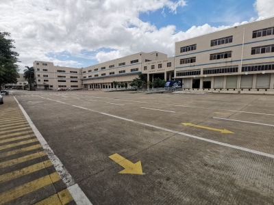(出租) 深圳龙岗空地大！800平分租坂田地铁站一楼4800平电商物流仓库出租图2