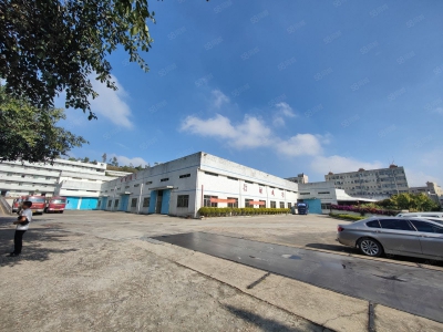 (出租) 深圳龙岗外环高速五联出口业主钢构1800平特价21元每平出租图1