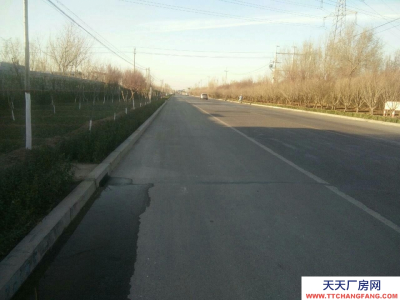 淄博临淄大院和仓库出租，靠公路，交通便利