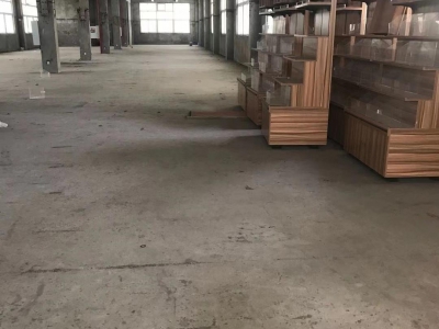 (出租) 重庆渝中菜园坝长途汽车站旁库房，总面积2000平米，可分租图1