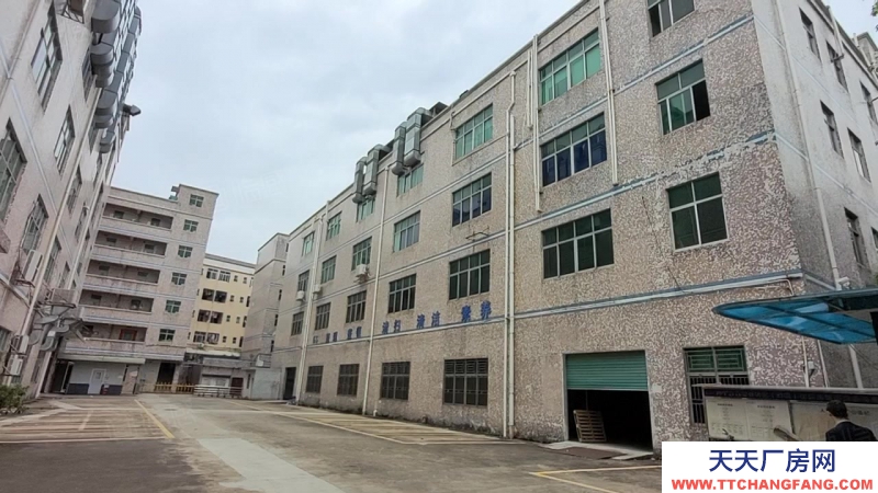 (出租) 深圳龙岗原房东！宝龙工业区860平精装修红本厂房出租可办环评可分