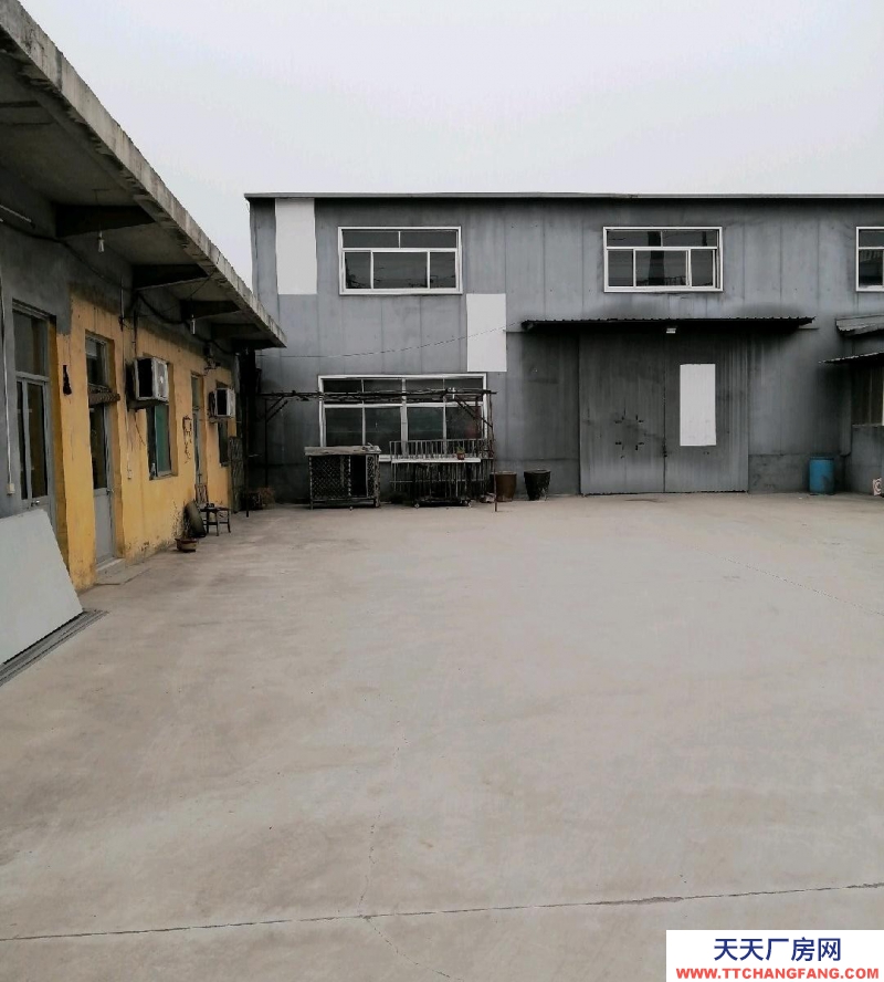 淄博周村厂子离国道，高速路口近，交通方便