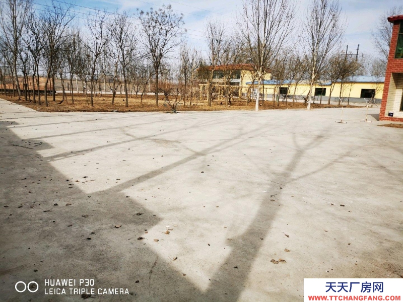 保定 唐县  院内有12亩建设用地1200平米厂房自备有160变压器