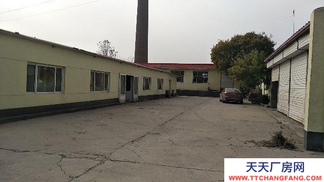 保定 望都 107国道路边大车出入方便