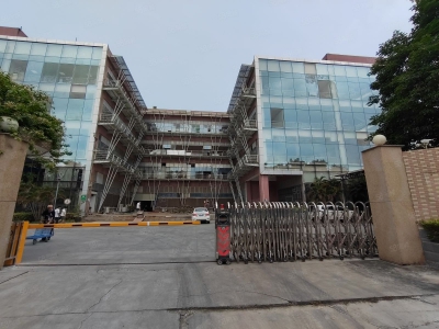 (出租) 东莞长安工业园厂房仓库出租4500平精装修可办环评空地超大图1