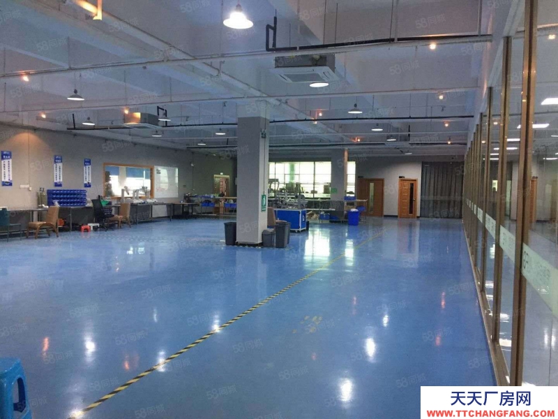 (出租) 东莞长安刚空出1100平方厂房出租，楼上现成精装修水电齐全，通风采光