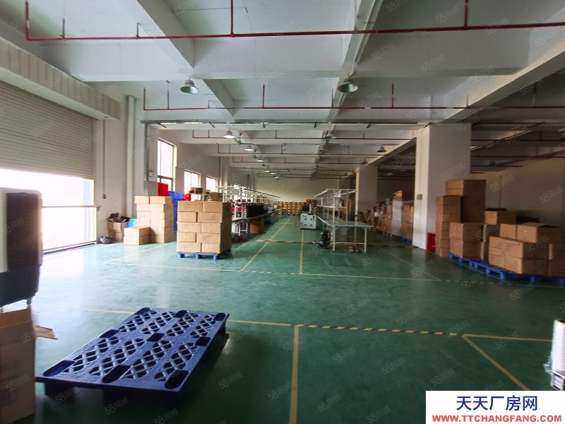 (出租) 东莞可500平起分租！清溪罗马新出楼上2000平带装修，水电齐全