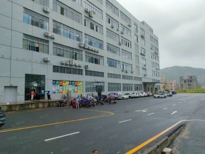 (出租) 东莞清溪高速路口楼上精装修厂房出租水电全5吨货梯带消防喷淋图1