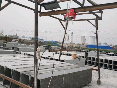 保定 鑫县  约三亩地。有库房。厂房。办公室。水电齐全。地面平整图1