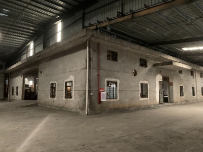 (出租) 东莞大岭山新出钢构4300平方低价厂房出租，层高9米大车随意掉头图2