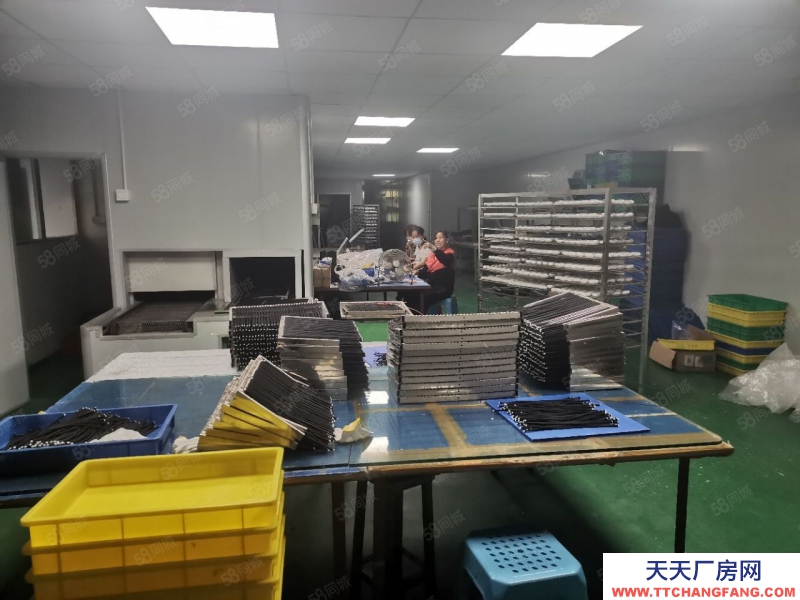 (出租) 东莞常平带现成喷油丝印设备与环评厂房，1000平方，可分租一半