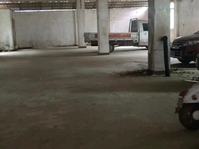 南宁市西乡塘区(出租) 一楼厂房出租，在路边，交通方便，水电齐全，房高4.2米图2