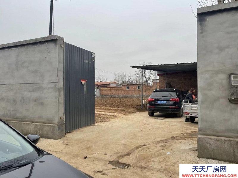 保定 容城  固城固德引线旁边，东邻107，西邻辛木高速