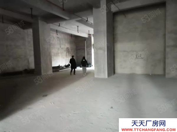 株洲市天元区仓库出租丶交通便利正规市场丶价格低丶免物业丶保安24小时值班