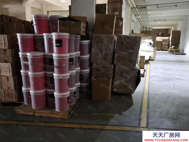 (出租) 东莞南城仓库300平方9米高台物流仓库招租