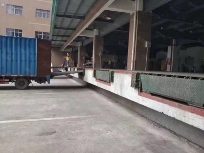 (出租) 东莞凤岗新出3000平方米楼上仓库出租）适合物流，电商，仓储图2