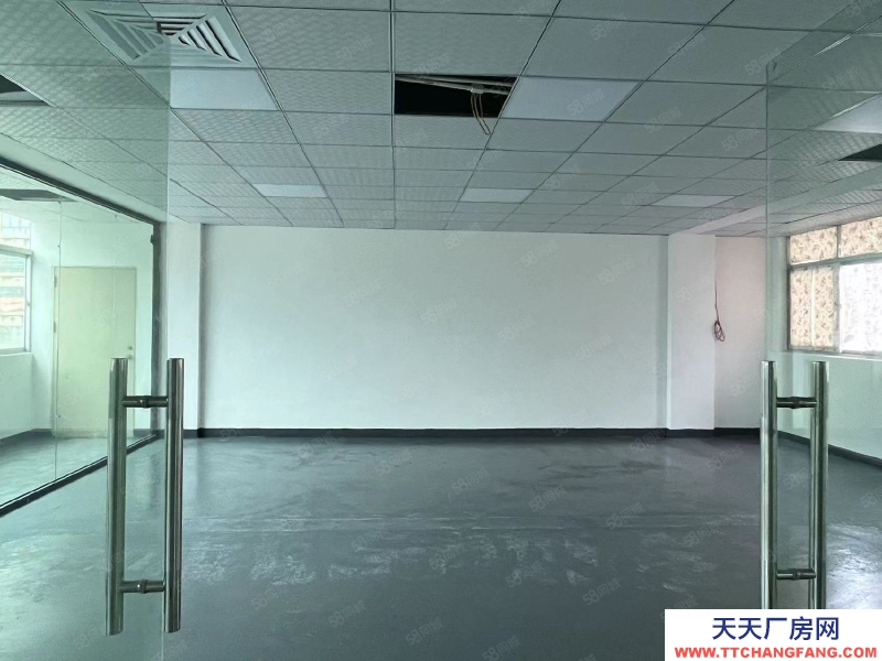 (出租) 东莞麻涌大型仓物流仓储公寓宿舍厨房证件齐全厂房出租低价出租