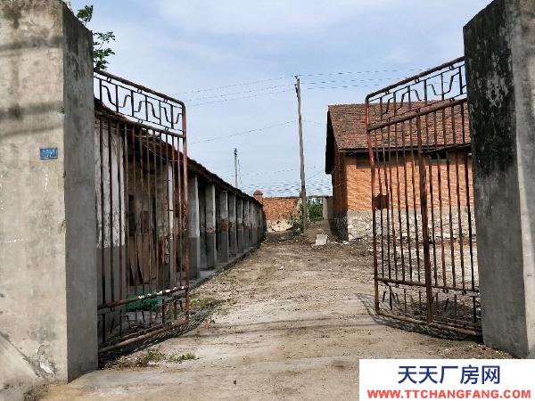 (出租) 宜城市小河镇朱市社区新丰大道77号(朱市火车站)场地房屋出租