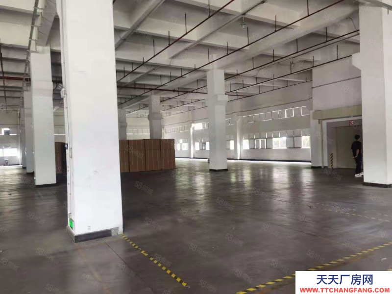 (出租) 广州花都工业区47400方高台物流仓出租，形象佳，生活设施完善