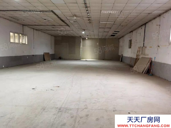 (出租)郑州管城 D9 136 7694 7778郑州铁路光辉门窗总厂仓库