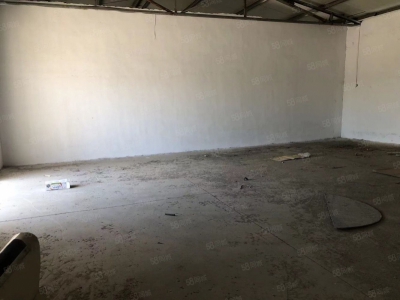 东营西城潍坊路与西一路交叉口向西300余平仓对外出租图1