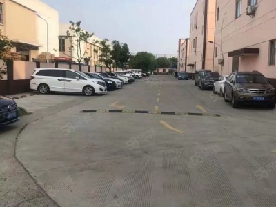 苏州市常熟市尚湖，货梯口，340平，双开玻璃门，生产，组装，电子，办公等图3