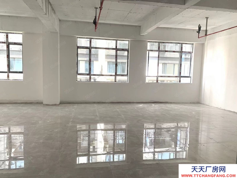 (出租) 广州白云物业直租 仓储办公一体化 三条电梯 500至2000方可隔
