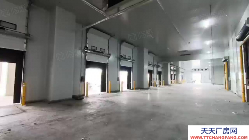 (出租) 广州增城开发区原房东冷冻仓库出租，独门独院设备配套齐全 现成装修