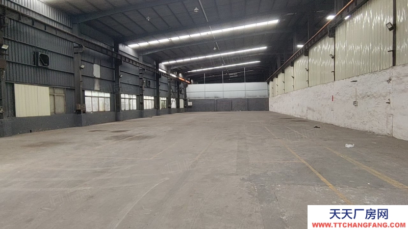 (出租) 广州白云物业直租！2000方高仓，门口可同停2条大柜车，物流业必选地