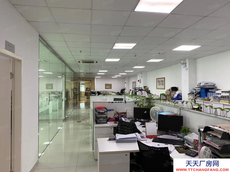 (出租) 深圳龙岗平湖工业园区新出楼上精装厂房可做电商仓库办公带现成办公室出租