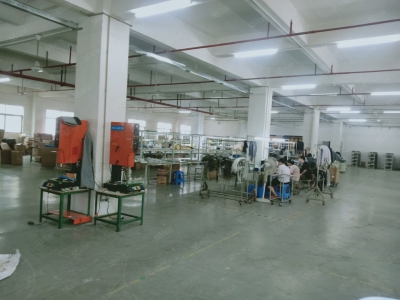 (出租) 深圳龙岗平湖工业园区新出楼上精装厂房可做电商仓库办公带现成办公室出租图4