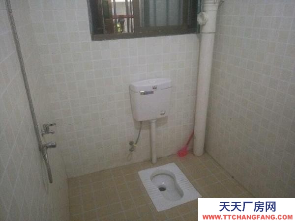 株洲市荷塘区向阳广场附近，交通便利，停车方便
