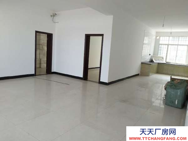 株洲市芦淞区董家段高科园双江小区 仓库 600平米
