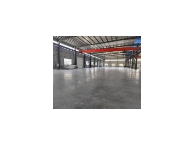 (出租) 黄冈团风全新工业厂房带航吊和夹层办公（可分割500-1000平方米）图1