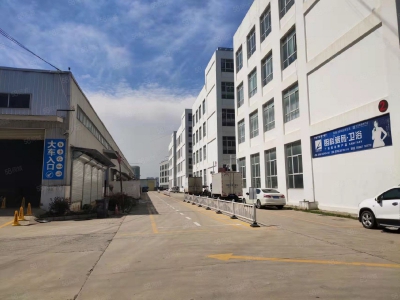 (出租) 阜阳颍泉万达附近 临沂商城 老板直租 不收中介费 价格便宜图2