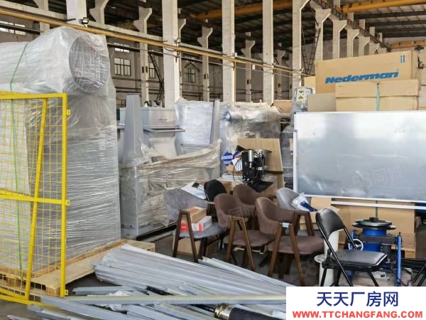 苏州市相城区阳澄湖出租单层5500平 有5部行车