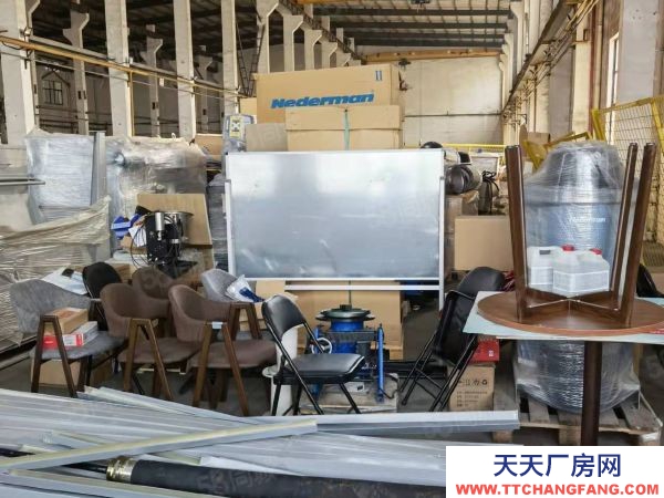 苏州市相城区阳澄湖出租单层5500平 有5部行车