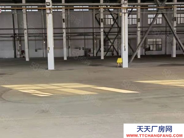 苏州市相城区阳澄湖出租单层5500平 有5部行车