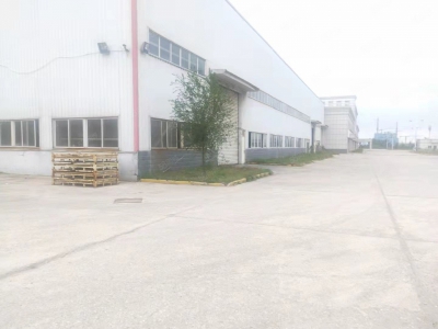 出售莱山十亩地带厂房3000平， 位置好可规划建房图1