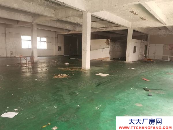 苏州市相城区元和一楼1100平标准厂房，可做仓储电商，大车好进可短租