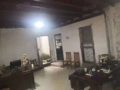 株洲市石峰区业主自建单层独栋厂房1100平米出租，电容量300kv图2